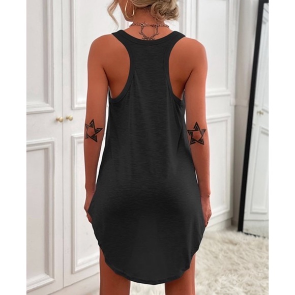 Hi-Lo Tank in Black - Picture 2 of 3